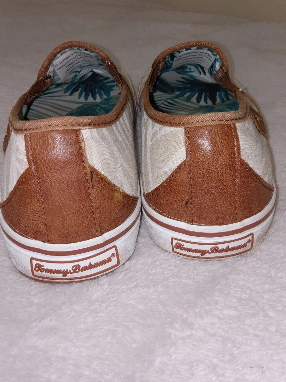 Tommy Bahama Pacific Ridge Slip On Shoes Men's Size 10 Natural/Tan Tropical